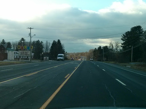 Drive-in Movie Theater «Malta Drive-In Theatre», reviews and photos, 2785 U.S. 9, Malta, NY 12020, USA