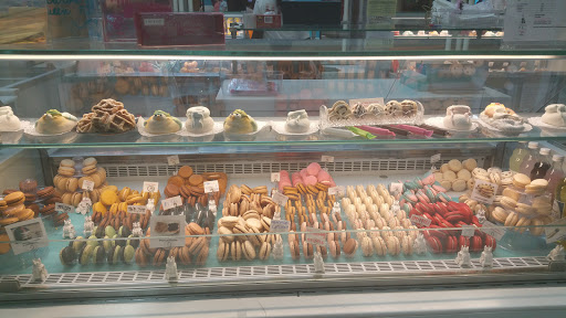 Shopping Mall «North Point Mall», reviews and photos, 1000 North Point Cir, Alpharetta, GA 30022, USA