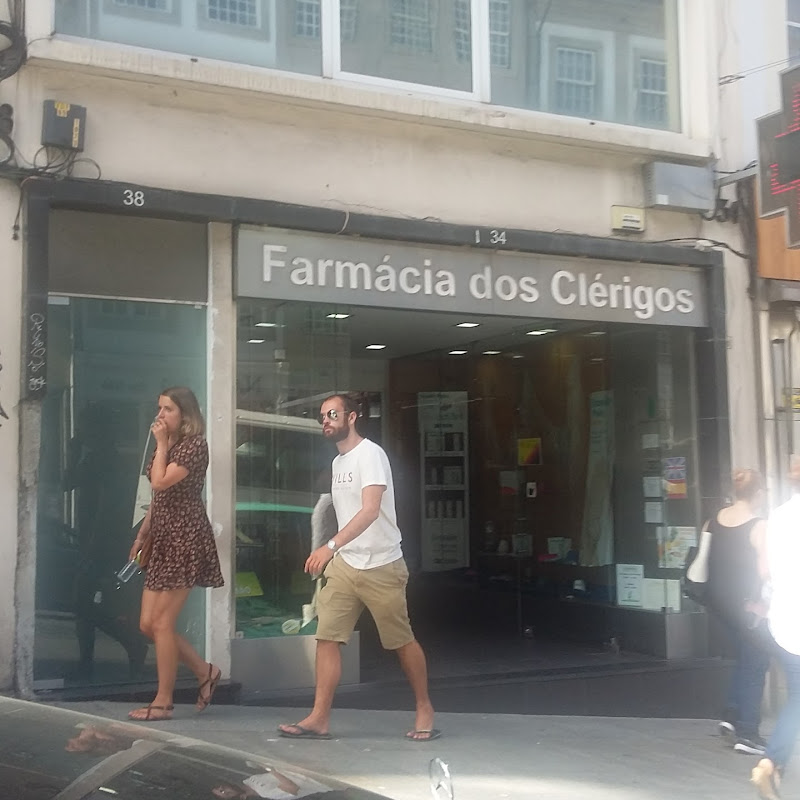 Farmácia Dos Clérigos - Helena Maria Santos Gomes