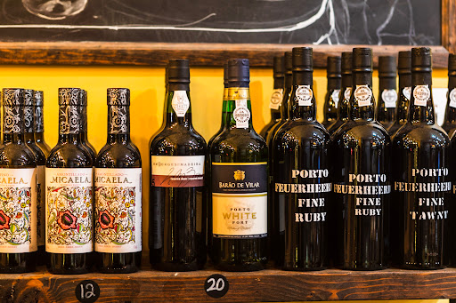 Wine Store «Bottoms Up Wine & Spirits», reviews and photos, 731 Franklin Ave, Brooklyn, NY 11238, USA