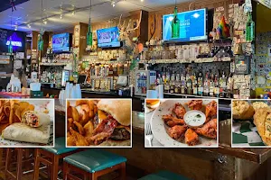 Lucky - Irish Pub & Grill image