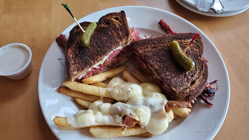 Lounge «Taproot Lounge And Cafe», reviews and photos, 356 State St, Salem, OR 97301, USA