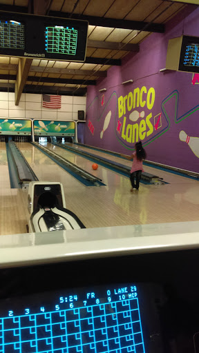 Bowling Alley «Bronco Lanes», reviews and photos, 22323 Ryan Rd, Warren, MI 48091, USA