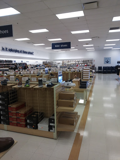 Department Store «Marshalls», reviews and photos, 1596 S Randall Rd, Geneva, IL 60134, USA