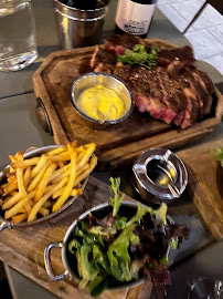 Steak du Restaurant français Vins Des Pyrénées à Paris - n°6