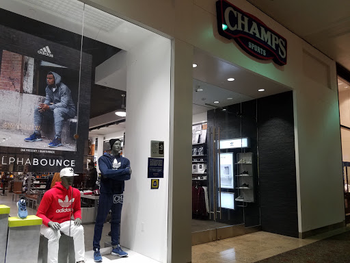 Shoe Store «Champs Sports», reviews and photos, 2855 Stevens Creek Blvd, Santa Clara, CA 95050, USA