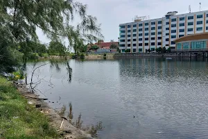Kuala Ibai Lagoon Park image