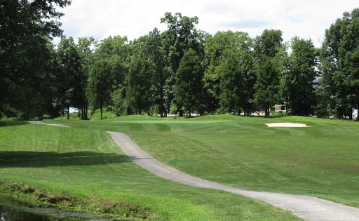 Golf Course «Flatbush Golf Course», reviews and photos, 940 Littlestown Rd, Littlestown, PA 17340, USA