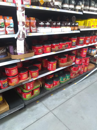 Department Store «Walmart Supercenter», reviews and photos, 530 Woollomes Ave, Delano, CA 93215, USA