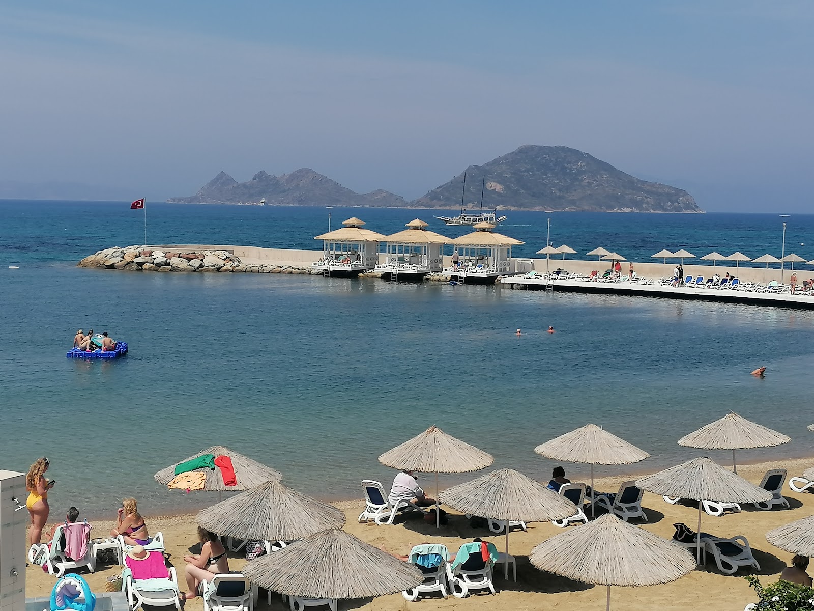AVTA Tatil Koyu Iskelesi Plaji photo #4