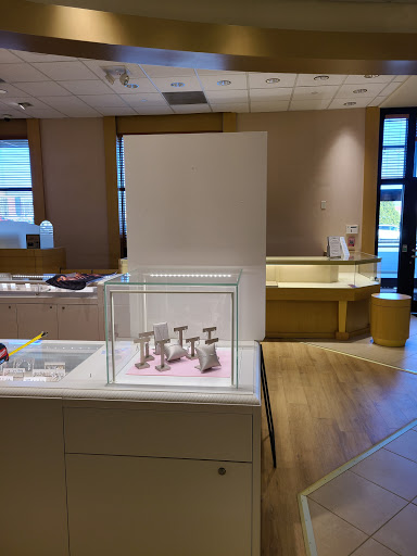 Jewelry Store «Jared The Galleria of Jewelry», reviews and photos, 7 Philbrook Ave, South Portland, ME 04106, USA