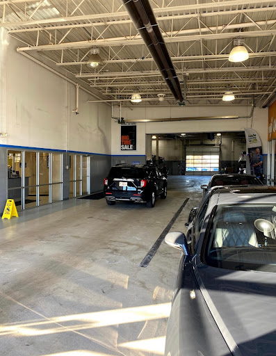 Ford Dealer «Tom Peck Ford of Huntley», reviews and photos, 13900 Automall Dr, Huntley, IL 60142, USA