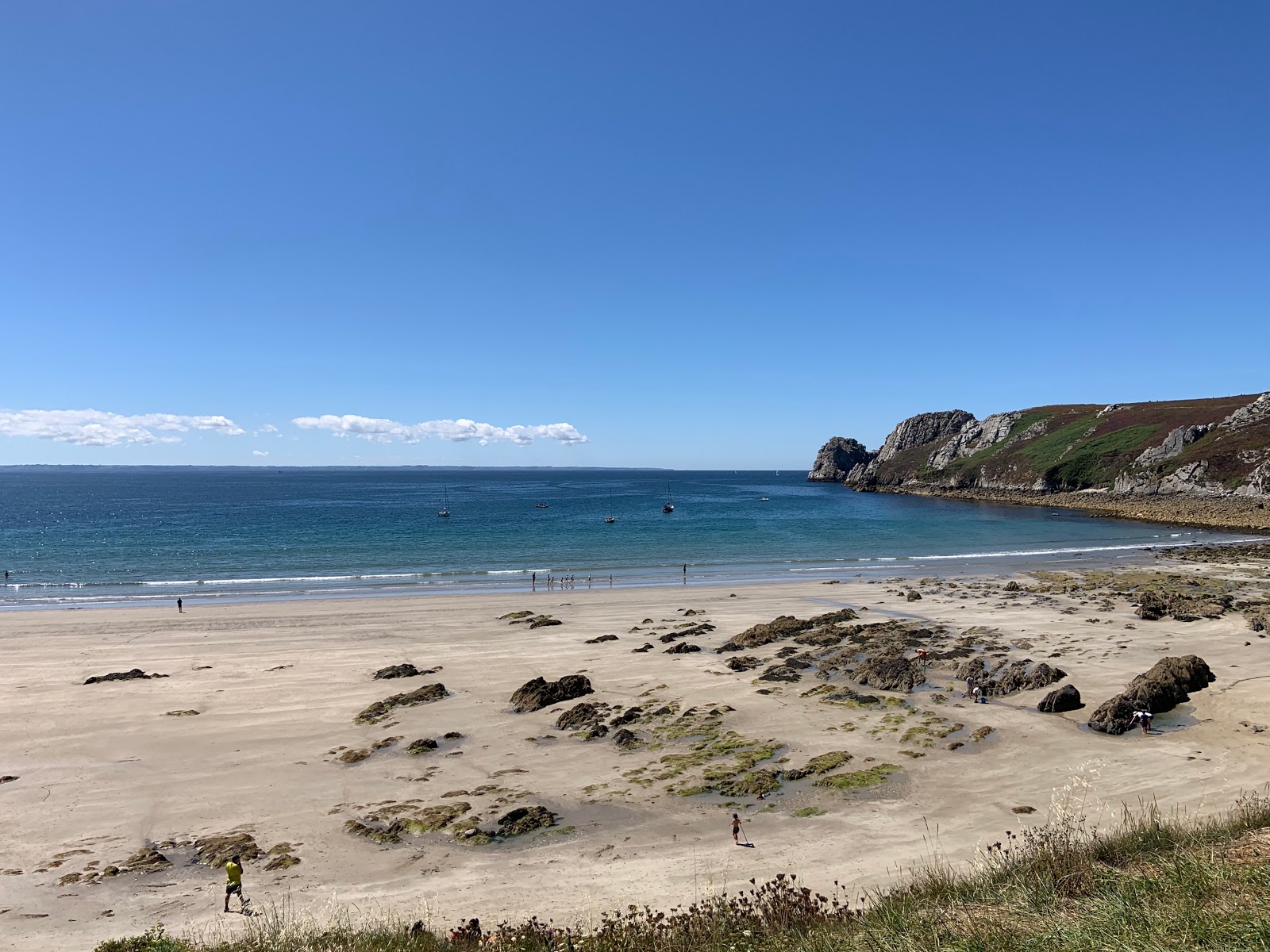 Foto di Plage de Veryac'h con una superficie del sabbia beige
