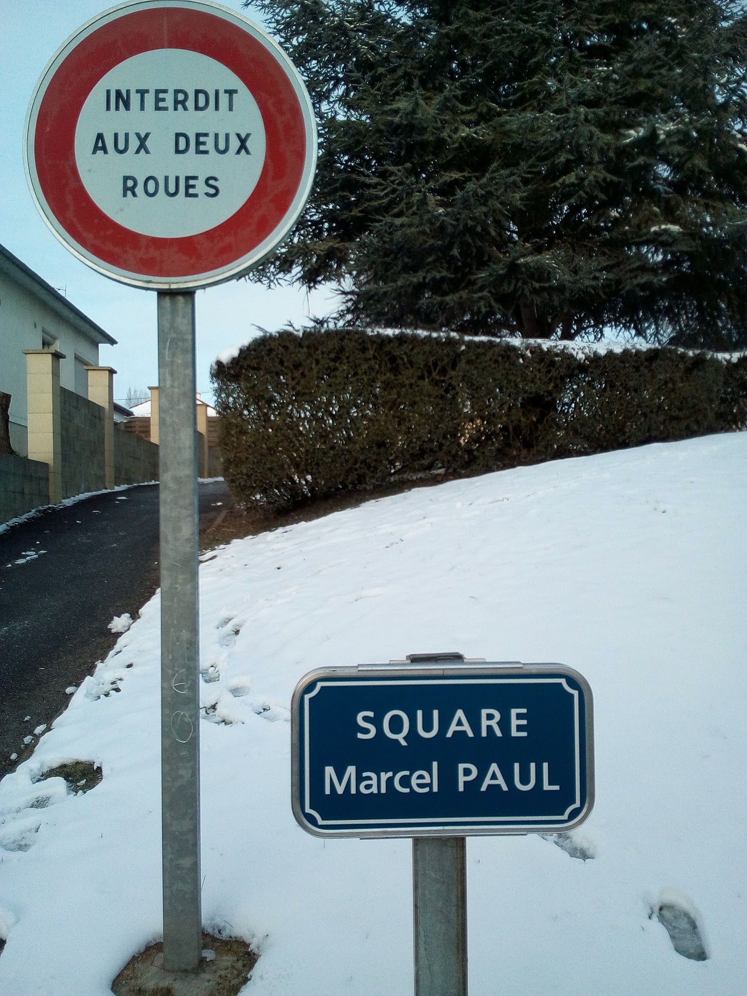 Photo n° 7 de l'avis de LAVANDIER.u fait le 11/02/2018 à 10:34