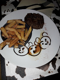 Photo n°98 de Les 3 petits cochon's à Laval ()