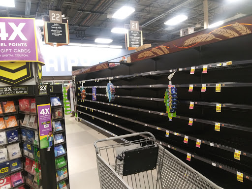 Shopping Mall «Southern Plaza Shopping Center», reviews and photos, 4200 S East St, Indianapolis, IN 46227, USA