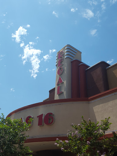 Movie Theater «Regal Cinemas Garden Grove 16», reviews and photos, 9741 Chapman Ave, Garden Grove, CA 92841, USA