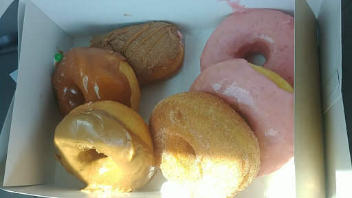 Donut Shop «Sugar Shack Donuts & Coffee», reviews and photos, 3273 Shore Dr, Virginia Beach, VA 23451, USA