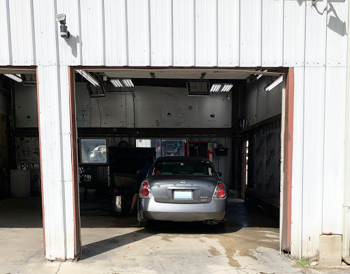 Auto Body Shop «Spirit West Motor Carriage», reviews and photos, 610 Park Ln, Ballwin, MO 63011, USA