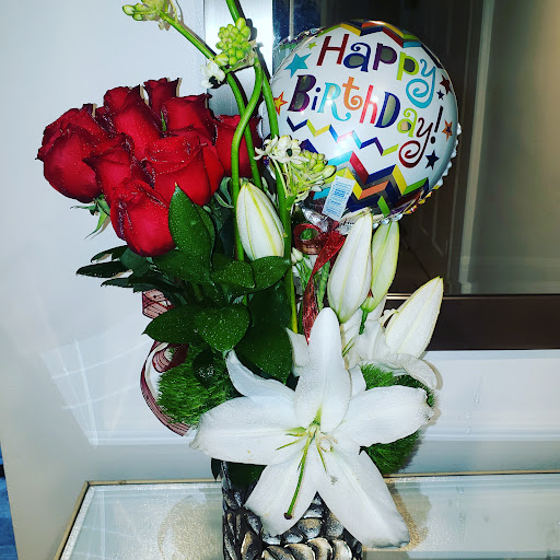 Florist «Rambling Rose Florist», reviews and photos, 22428 Gilmore St, West Hills, CA 91307, USA