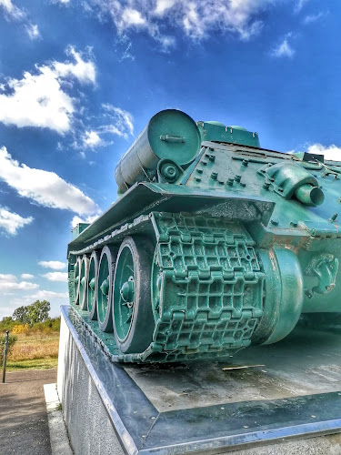 Hozzászólások és értékelések az Hortobágyi tankcsata emlékmű-ról
