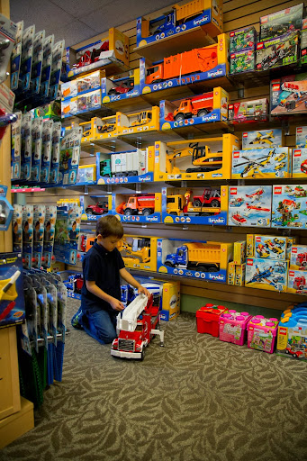 Toy Store «Toy Market», reviews and photos, 200 Bellevue Ave, Hammonton, NJ 08037, USA