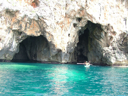 Piccola Nautica - day tours and boat rentals