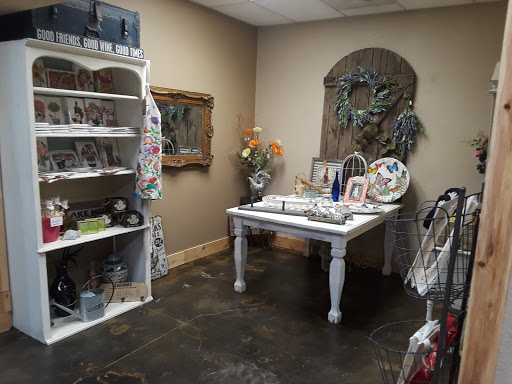 Florist «Forever Yours Flowers & Gifts», reviews and photos, 10934 Combie Rd #116, Auburn, CA 95602, USA