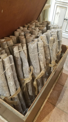 Furniture Store «Three French Hens Antiques», reviews and photos, 16935 Manchester Rd, Grover, MO 63040, USA