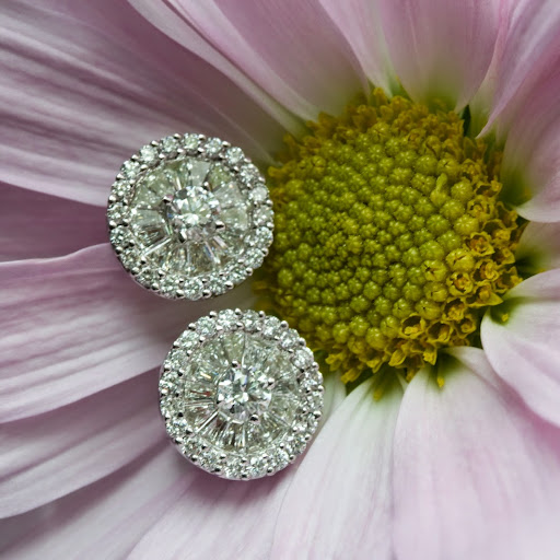 Jewelry Store «By Design Jewelers», reviews and photos, 1607 Ponce De Leon Blvd #106, Coral Gables, FL 33134, USA