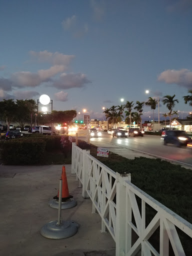 Coffee Shop «Starbucks», reviews and photos, 423 S Federal Hwy, Pompano Beach, FL 33062, USA