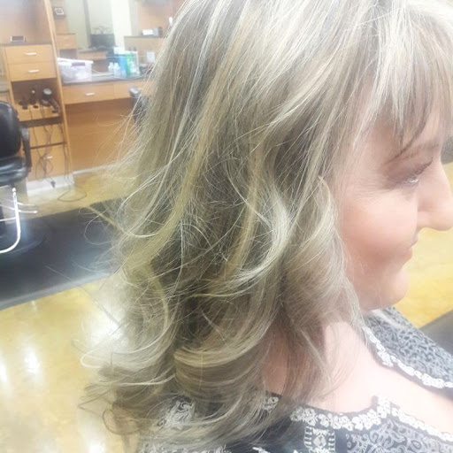 Hair Salon «Fantastic Sams Cut & Color», reviews and photos, 3441 GA-34, Sharpsburg, GA 30277, USA