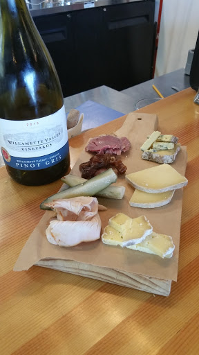 Sandwich Shop «Block & Board», reviews and photos, 8421 SW Terwilliger Blvd, Portland, OR 97239, USA