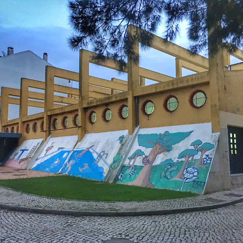 Complexo Sócio-Desportivo da Buraca (Piscinas)