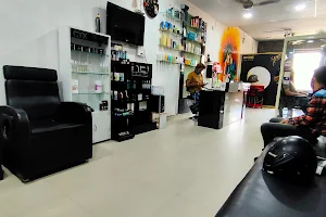 Epic Unisex Salon image