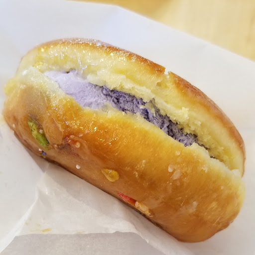 Ice Cream Shop «The Parlor Ice Cream Puffs», reviews and photos, 1490 Eureka Rd #170, Roseville, CA 95661, USA