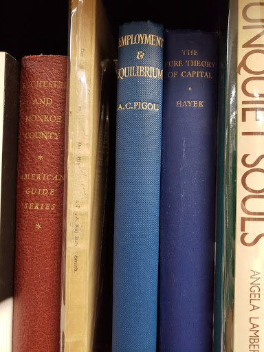 Used Book Store «Commonwealth Books», reviews and photos, 9 Spring Ln, Boston, MA 02109, USA