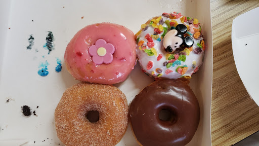 Donut Shop «Family Donuts», reviews and photos, 9250 Cockerham Rd, Denham Springs, LA 70726, USA