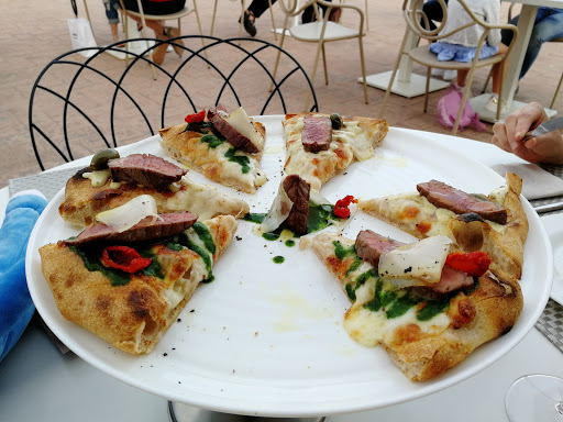 Meunier Champagne e Pizza in Corciano, Provincia di Perugia