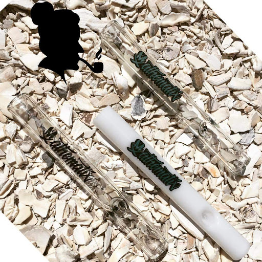 Tobacco Shop «La Tia Smoke Shop», reviews and photos, 154 Maverick St, East Boston, MA 02128, USA