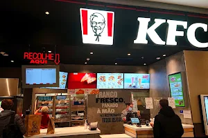 KFC Aveiro image