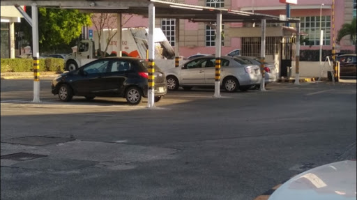 Espacio de estacionamiento público Mérida