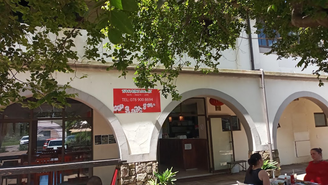 Gillitts Shopping Centre in the city Gillitts