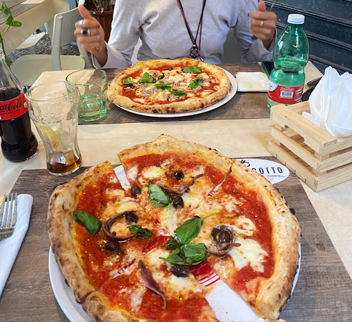 Pizzeria Pizzicotto in Napoli, Città Metropolitana di Napoli