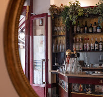 Atmosphère du Restaurant français Lou Cantou à Paris - n°8