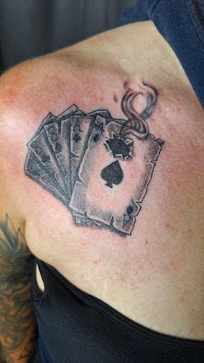 Explore skull rose tattoo ideas, creative tattoo ideas in Alamogordo, available at Art By Nate