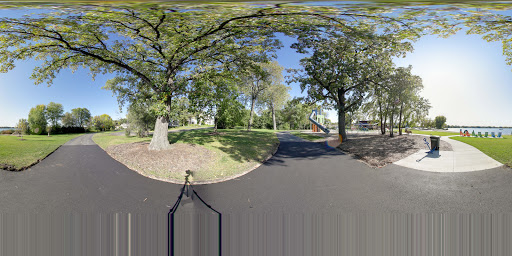 Park «East Medicine Lake Park», reviews and photos, 1740 E Medicine Lake Blvd, Plymouth, MN 55441, USA