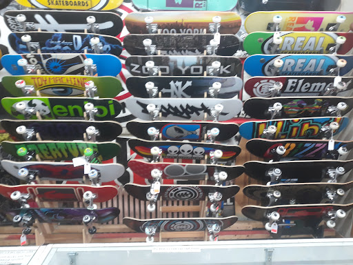 Bicycle Store «ADT Bike & Skate Shop (Arc De Triomphe Inc)», reviews and photos, 114-01 Jamaica Ave, Richmond Hill, NY 11418, USA