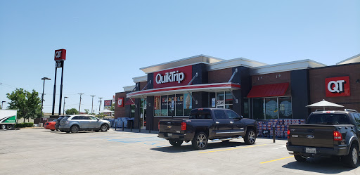 Gas Station «QuikTrip», reviews and photos, 2012 S Goliad St, Rockwall, TX 75087, USA