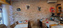 Atmosphère du Restaurant Les Remedes de Bacchus à Bagnols-en-Forêt - n°5